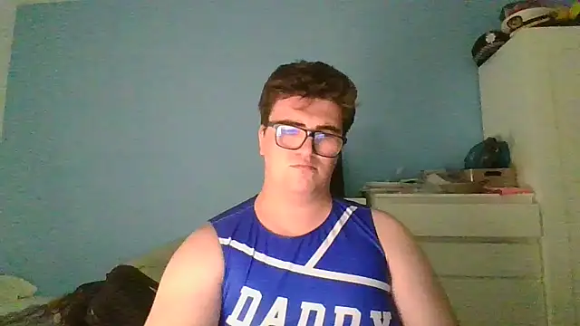 sorolla12 online show from April 15, 2026, 9:59 pm