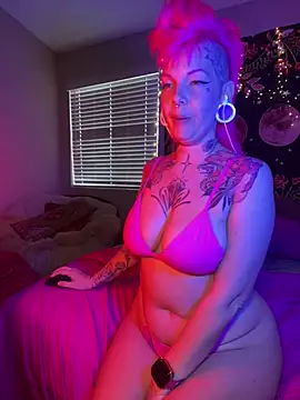 GoldieBakeman online show from February 18, 2025, 12:48 am