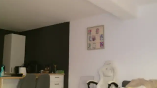 Lorennameliyy online show from September 22, 2025, 6:54 pm