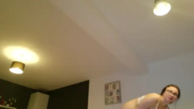 Lorennameliyy online show from October 24, 2025, 6:59 pm