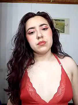 Emi chik online show from January 17, 2025, 9:28 am