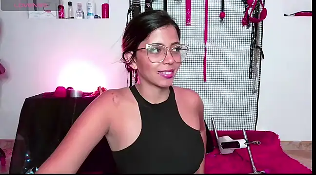 Megaan Greey online show from January 9, 2025, 8:33 pm