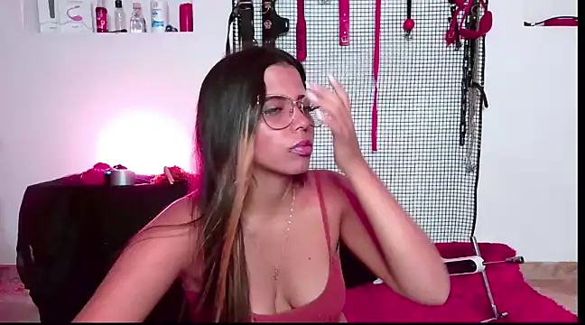 Megaan Greey online show from January 10, 2025, 3:27 pm