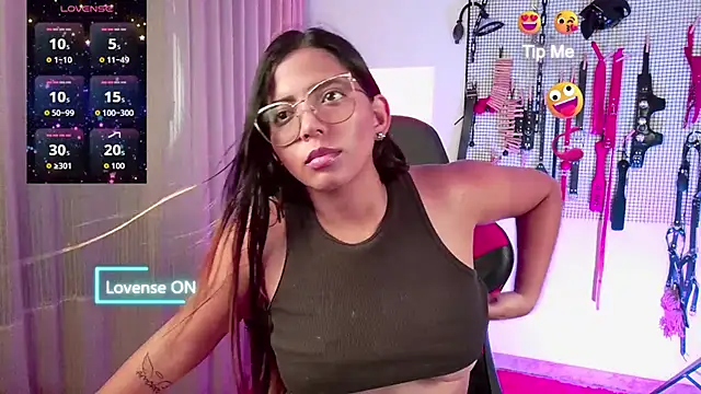 Megaan Greey online show from September 18, 2025, 7:38 pm