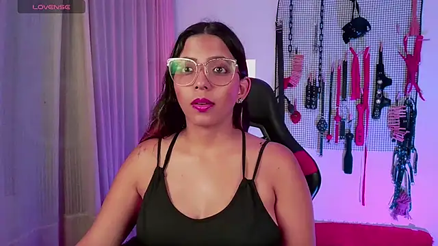 Megaan Greey online show from October 4, 2025, 9:13 pm