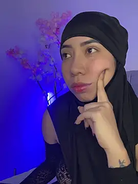 Snapshot of Sweet_hot_mia chatting on May 5, 2026, 2:47 pm Sweet hot mia online show from May 5, 2026, 2:47 pm