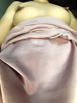 Hue87 online show from November 16, 2025, 2:11 pm