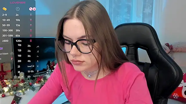 Marta May  online show from January 11, 2025, 7:16 pm