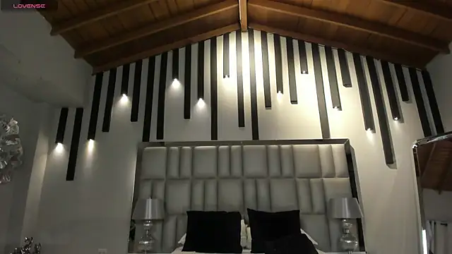 KatieNolan 1 online show from November 14, 2025, 8:07 pm