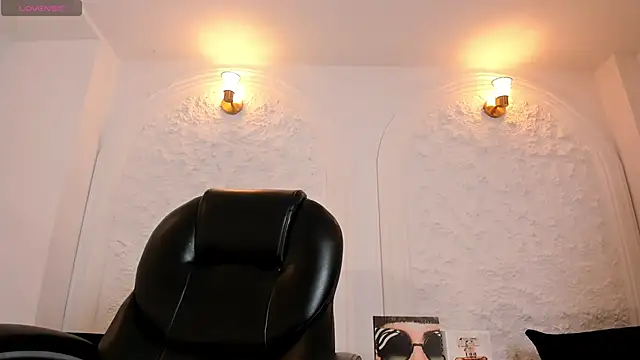 KatieNolan 1 online show from May 31, 2026, 10:22 pm