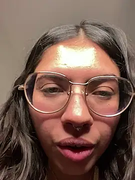 Argentiiniita online show from December 29, 2024, 9:20 pm