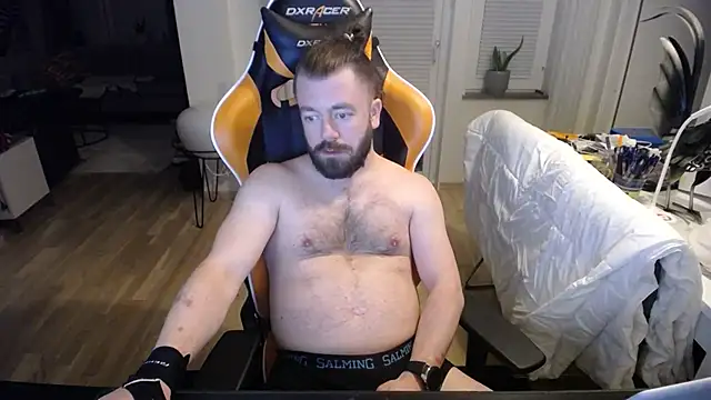 Snapshot of Sebuleczek chatting on March 1, 2025, 1:43 am Sebuleczek online show from March 1, 2025, 1:43 am