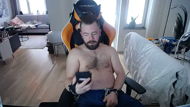 Snapshot of Sebuleczek chatting on March 1, 2025, 7:51 am Sebuleczek online show from March 1, 2025, 7:51 am