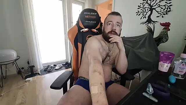 Snapshot of Sebuleczek chatting on March 21, 2025, 2:40 pm Sebuleczek online show from March 21, 2025, 2:40 pm