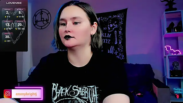 Emmybrightj  online show from March 10, 2025, 5:43 am