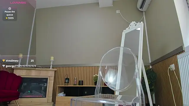 Kimi Ivy online show from February 19, 2025, 7:17 am