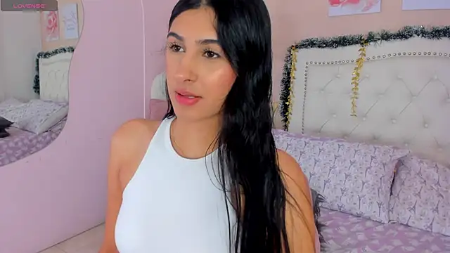 Ashley Evans18 online show from December 28, 2024, 11:30 am