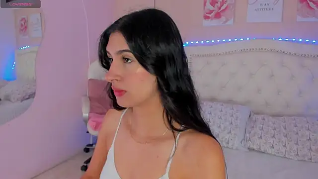 Ashley Evans18 online show from January 15, 2025, 12:58 pm