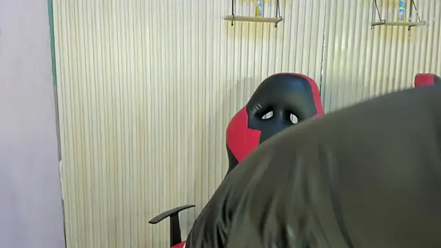 yei-sant online show from November 8, 2025, 2:34 am