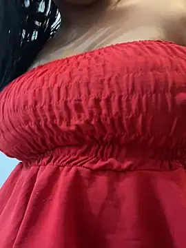 crystalmmour online show from February 25, 2025, 7:58 pm