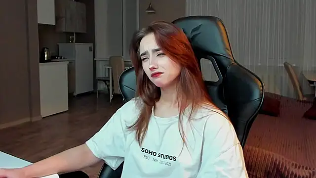 SilverDream online show from February 24, 2025, 10:47 pm