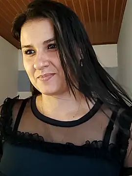 elena jonees online show from February 25, 2025, 6:31 pm