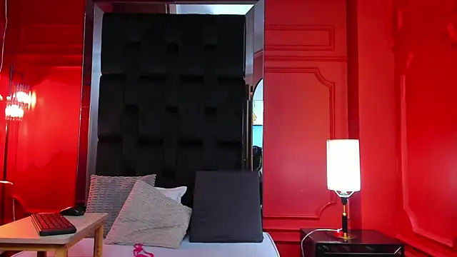 nathalie rossel online show from February 27, 2025, 1:16 am