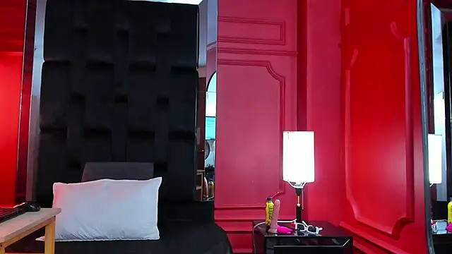 nathalie rossel online show from March 8, 2025, 7:09 pm