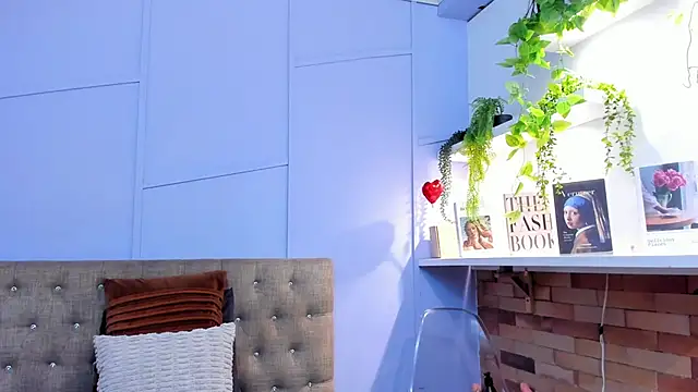 nathalie rossel online show from October 6, 2025, 8:06 pm