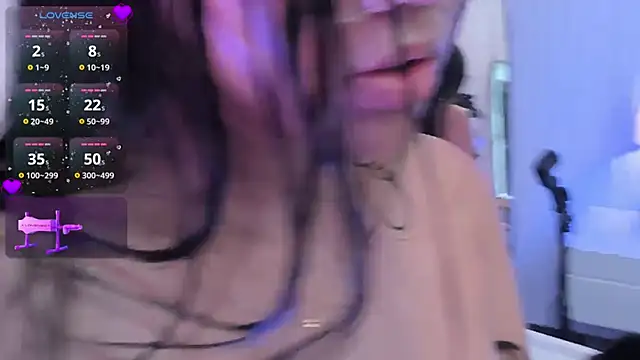 emma smile online show from January 23, 2025, 5:52 pm