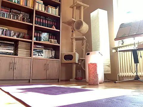 Bula94193 online show from March 10, 2025, 10:15 am