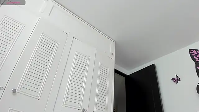 sweet amalia4 online show from February 8, 2026, 7:39 pm