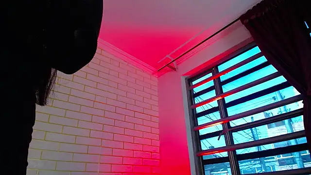 NYX1126 online show from November 21, 2025, 1:10 pm