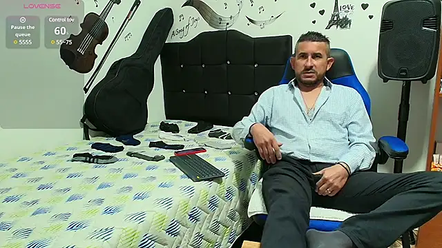 Snapshot of Yeol_King chatting on February 19, 2025, 5:38 pm Yeol King online show from February 19, 2025, 5:38 pm