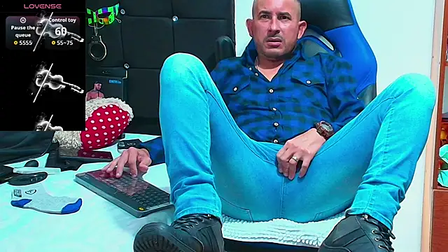 Yeol King online show from April 13, 2026, 5:51 pm