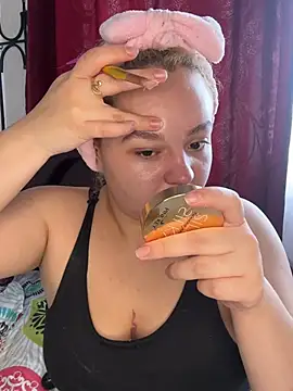 Naiara Sex  online show from April 14, 2026, 6:03 pm