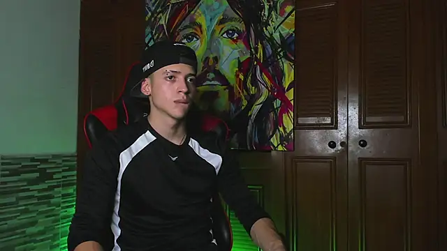 Dimitri higth420 online show from February 15, 2025, 1:31 am