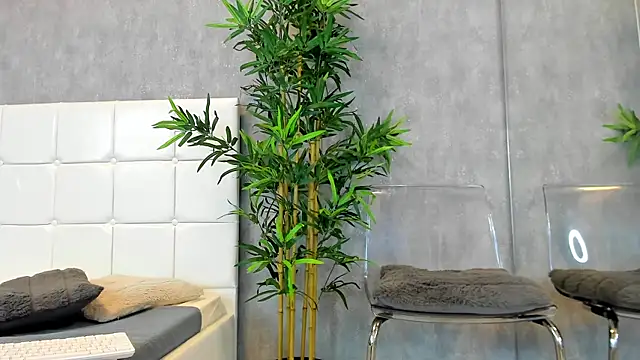 KatelynSparks online show from February 15, 2025, 9:38 am