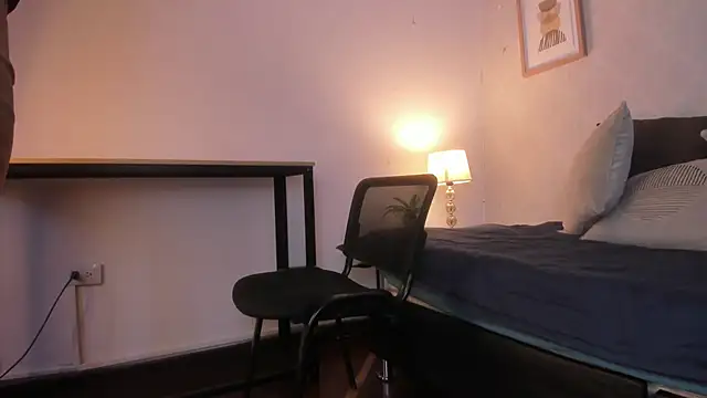 Caroline dh online show from February 21, 2026, 11:44 am