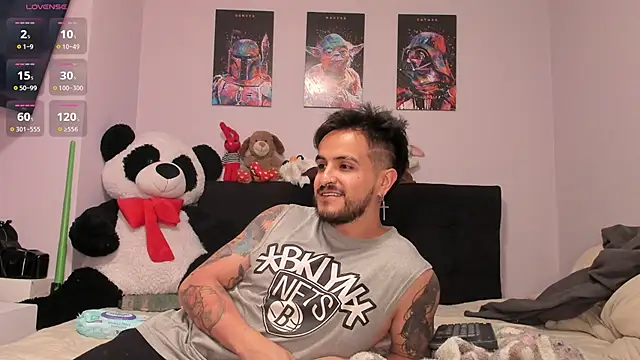 Carlasxdreams online show from April 21, 2026, 1:18 am