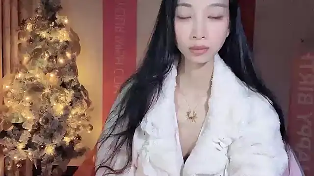 Lili-2 online show from December 31, 2024, 5:51 pm