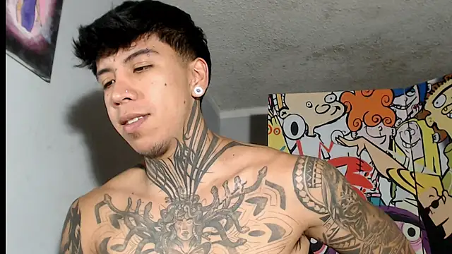 Nickhot0609 online show from March 12, 2025, 1:14 am