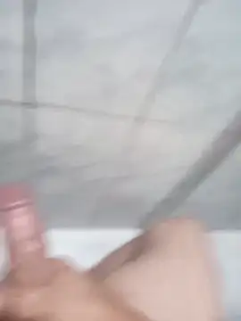 Malubrotudo online show from October 13, 2025, 9:04 pm