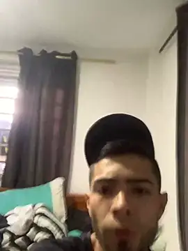 Jestebanano online show from February 9, 2025, 12:41 pm