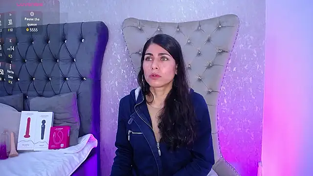 Melodi Roux online show from March 8, 2026, 12:53 pm