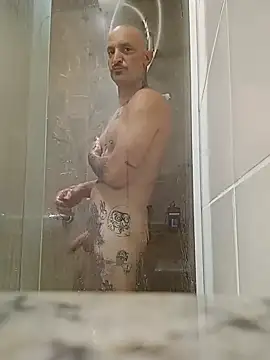 rolesexy online show from December 3, 2025, 3:36 am