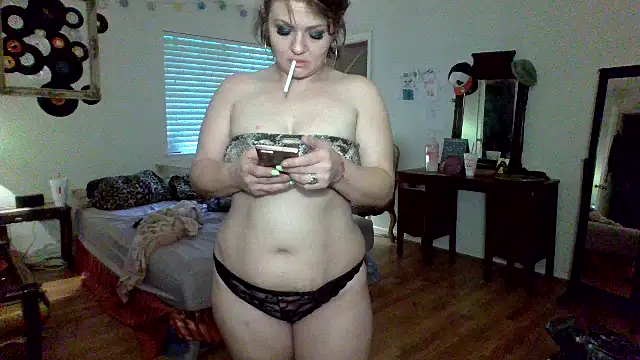 sophiarica online show from May 8, 2026, 5:07 pm