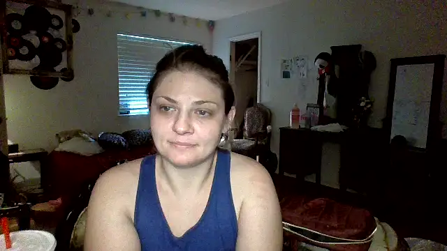 sophiarica online show from May 16, 2026, 3:55 pm