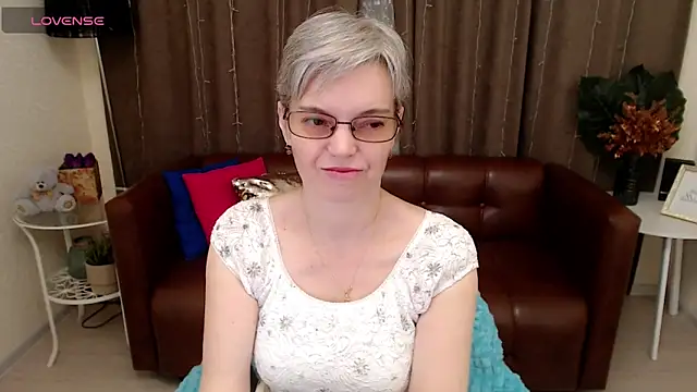 Cutie Erikaa1 online show from March 2, 2025, 2:19 am