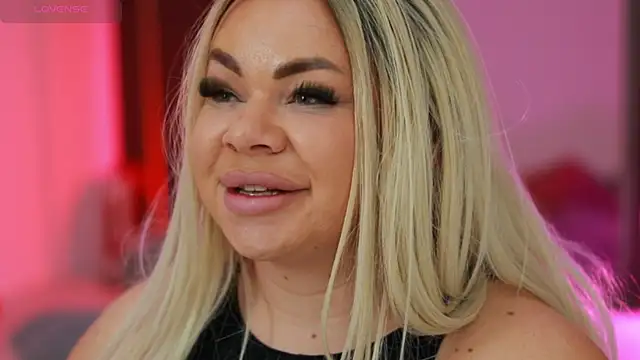 MissLilaa online show from February 22, 2025, 8:31 pm